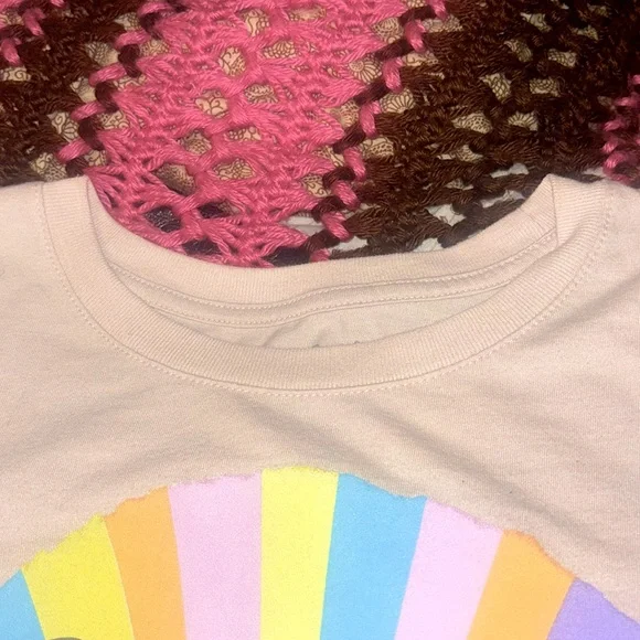 Summertime Tshirt vibes call for the Beatles & their yellow submarine - Picture 8 of 8